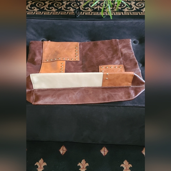 Bag - Picture 3 of 5